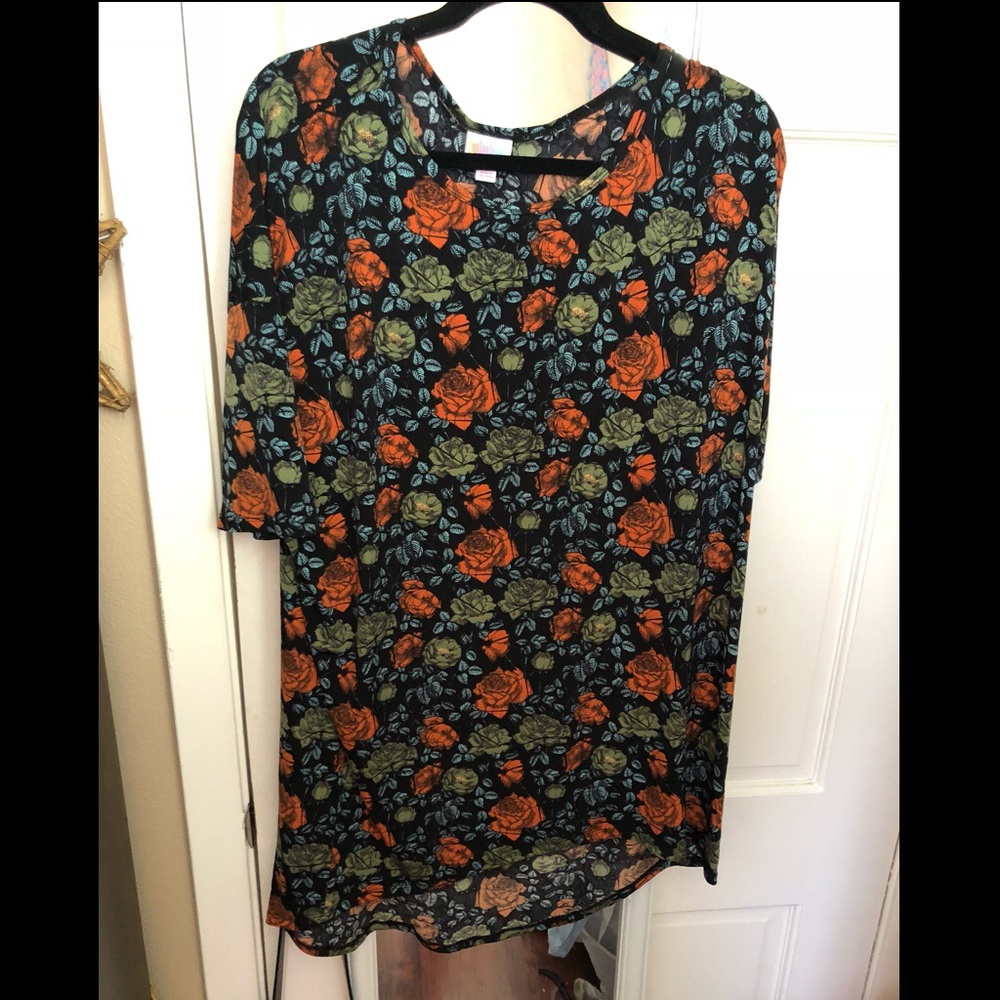 Medium Floral LulaRoe Irma